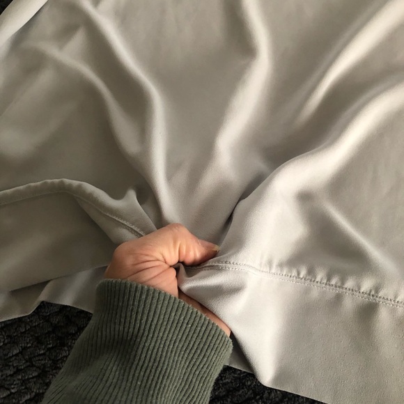 J Crew Lightweight Sweater size XL - Picture 7 of 7